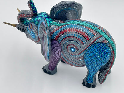 Elephant alebrije