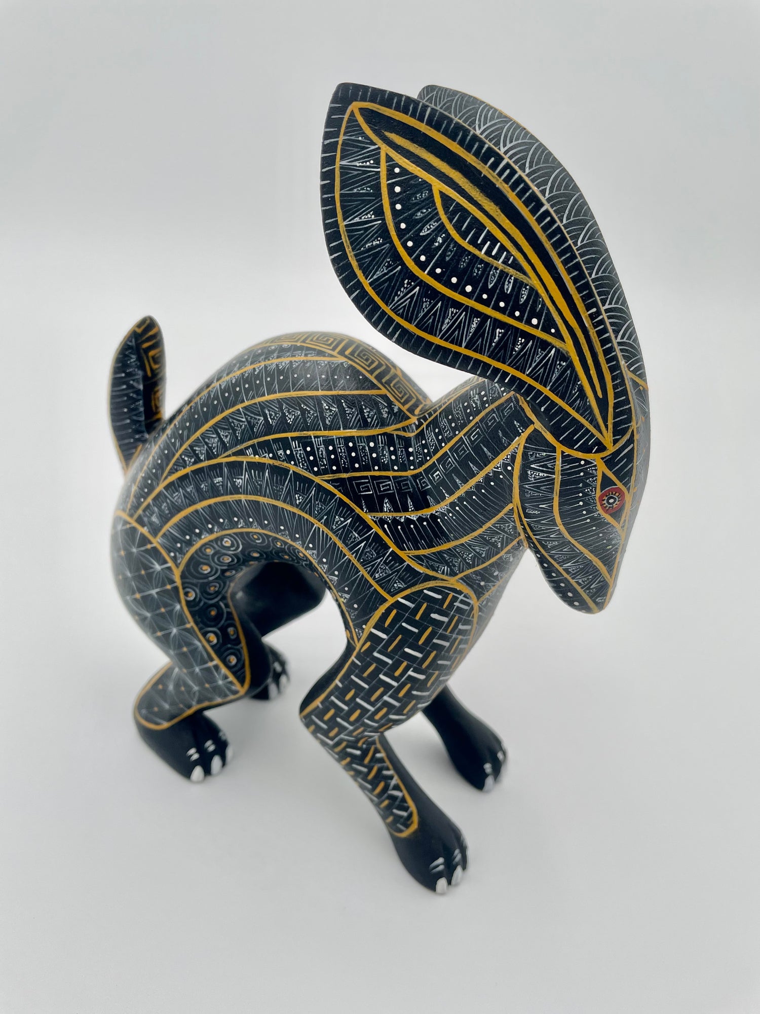 Black hare alebrije