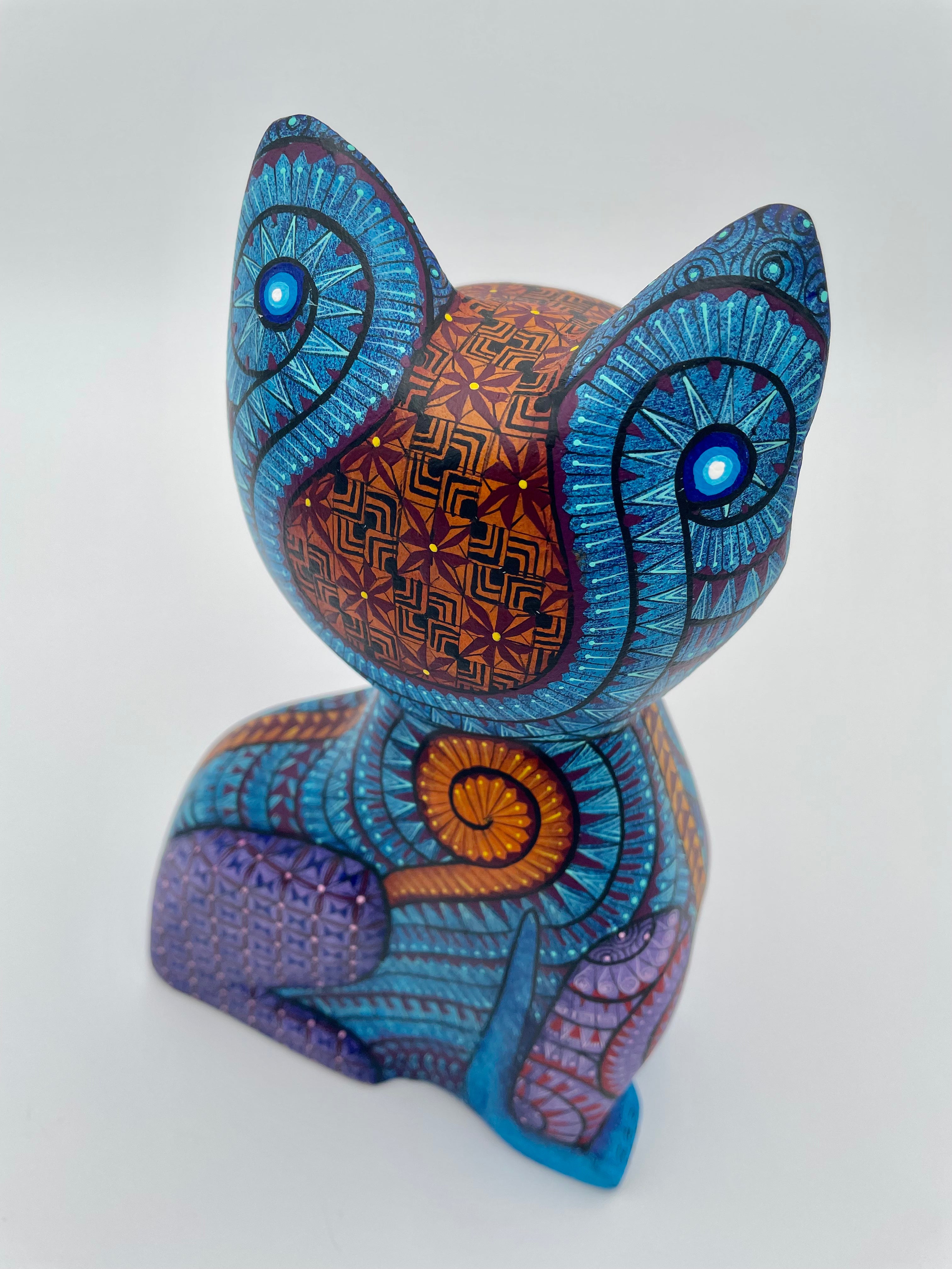 Blue cat alebrije