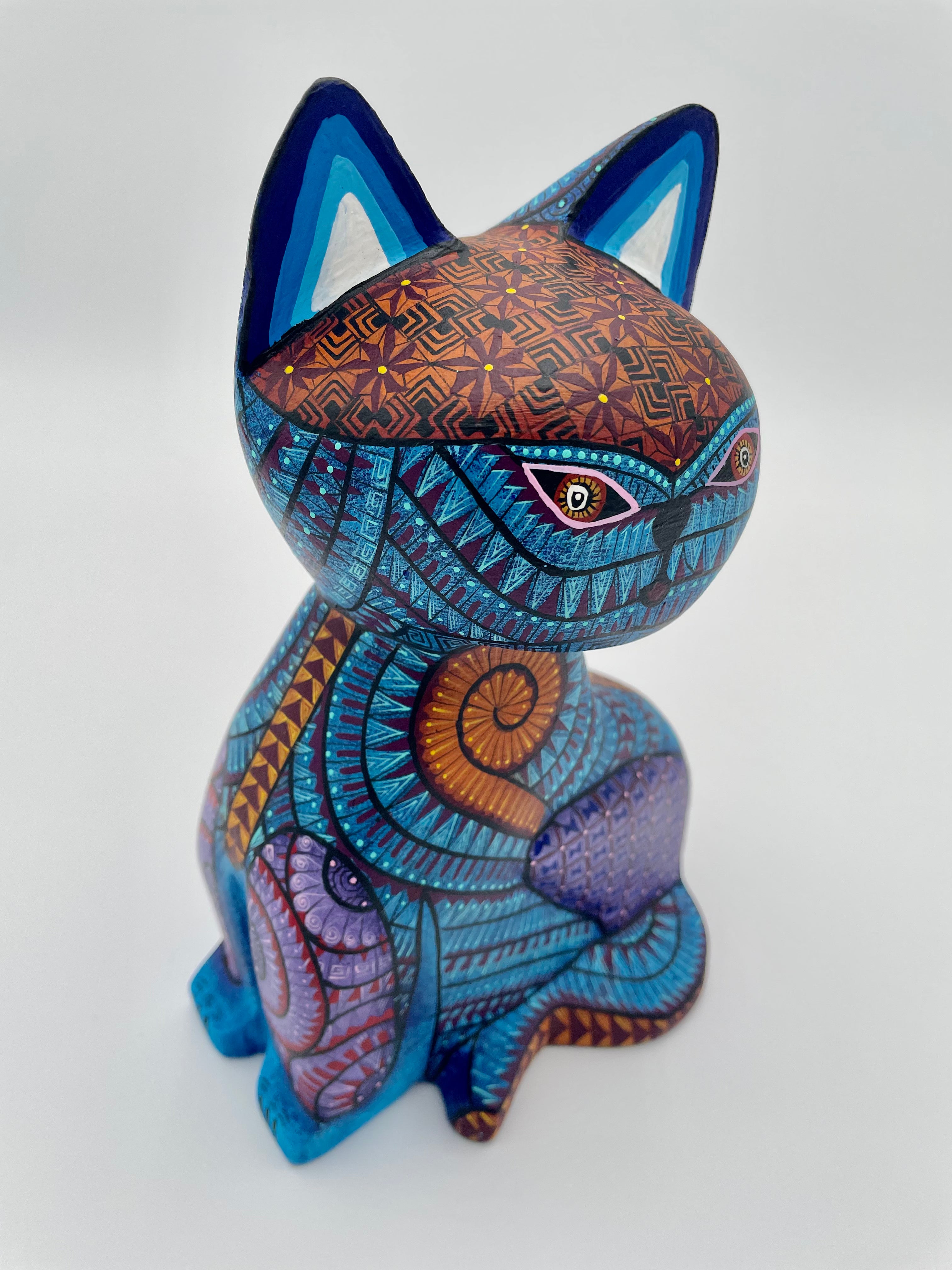 Blue cat alebrije