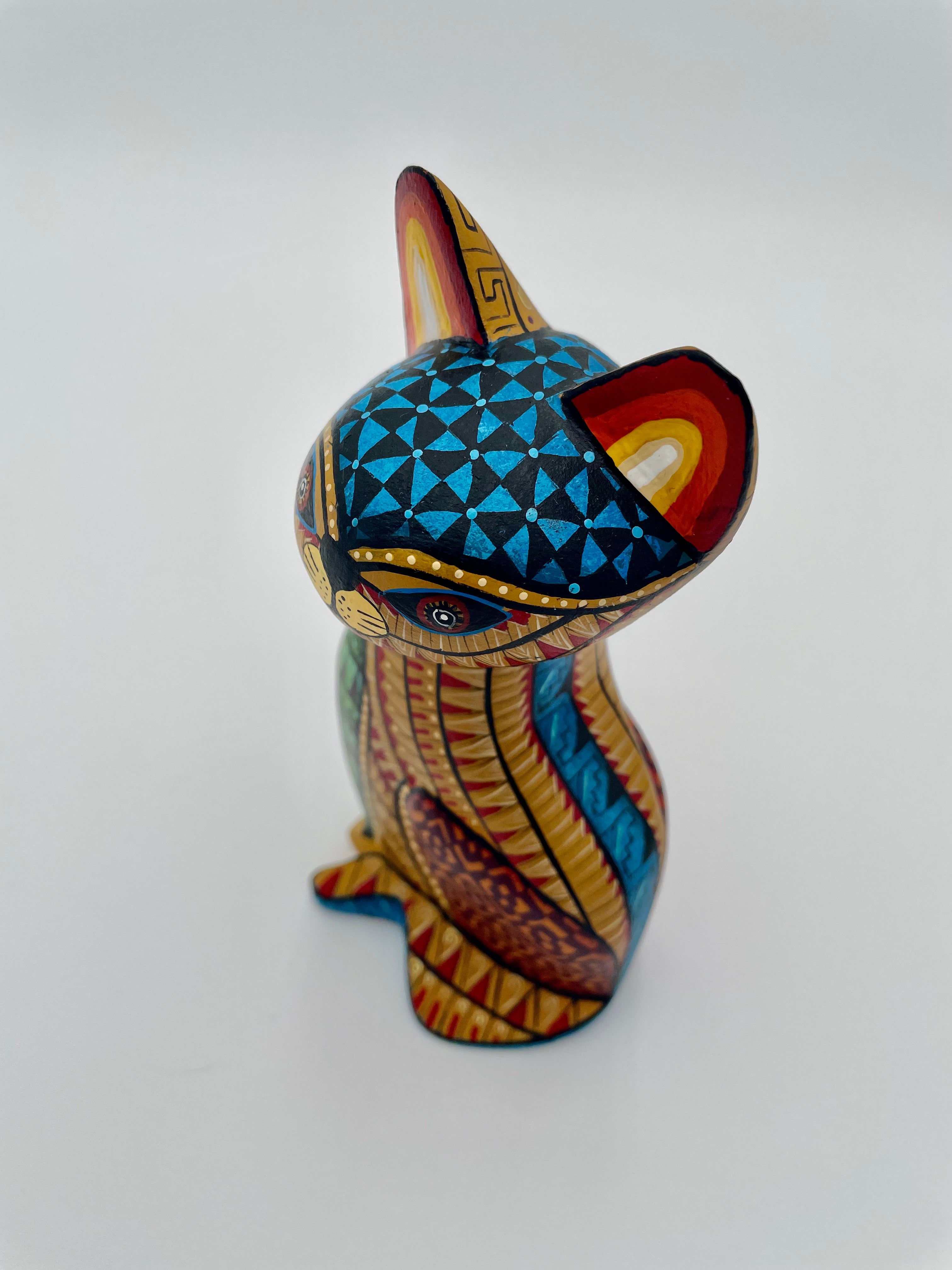 yellow cat alebrije