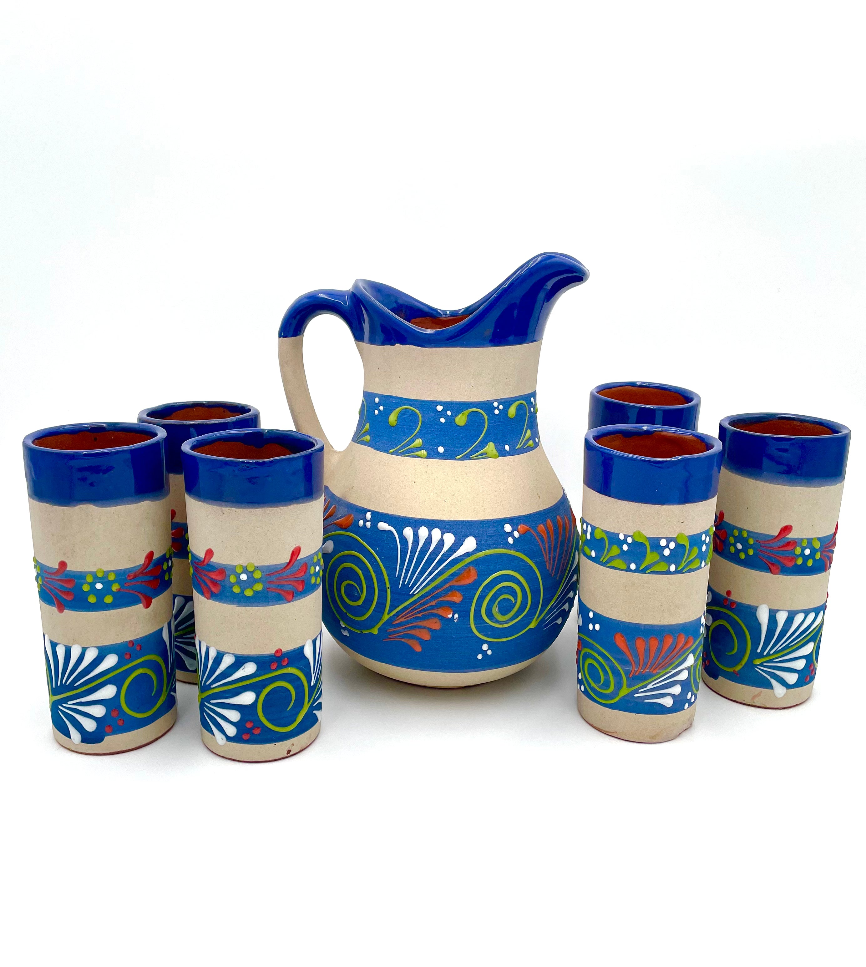 ceramic jug with cups