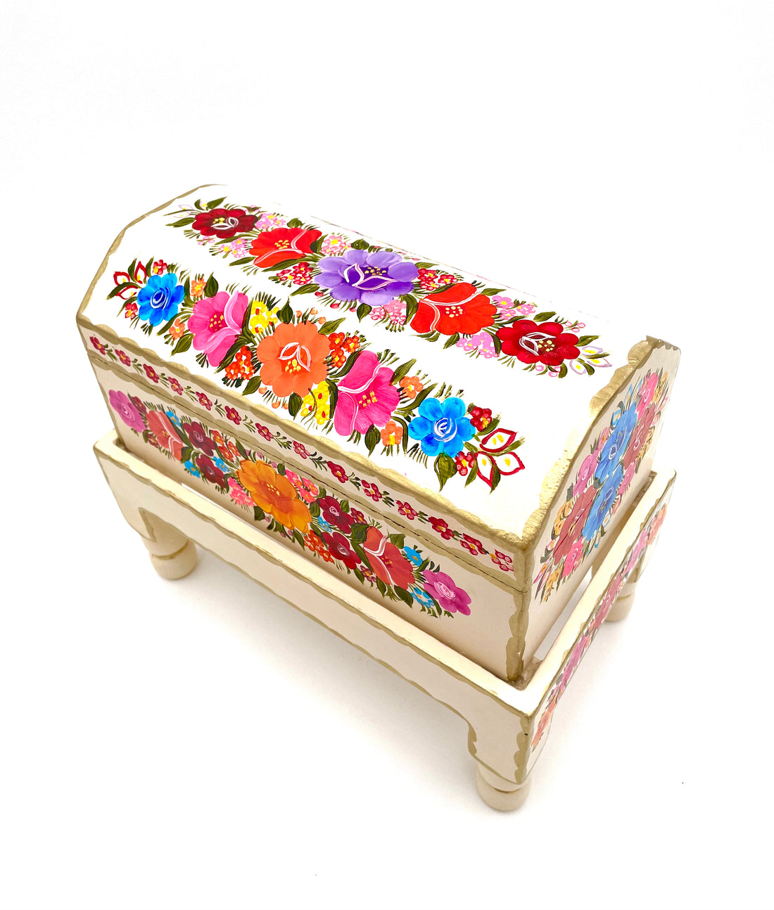 Beige wood trunk with flowers (M)