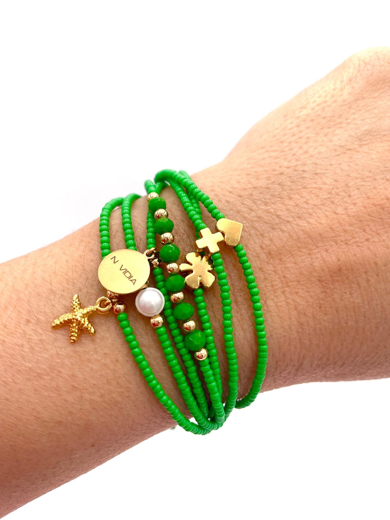 Green Handmade beaded 7 stran bracelet