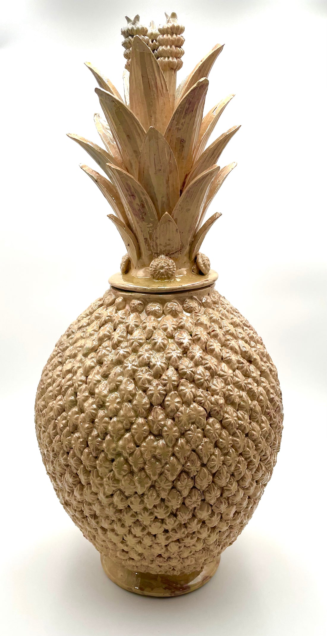 Vitrified clay pineapple (L)